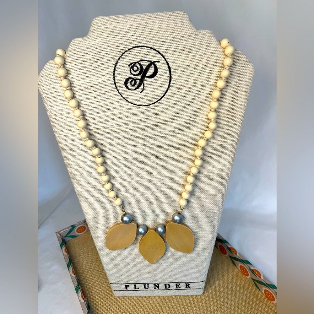 *RETIRED & NIB* Delancey Necklace